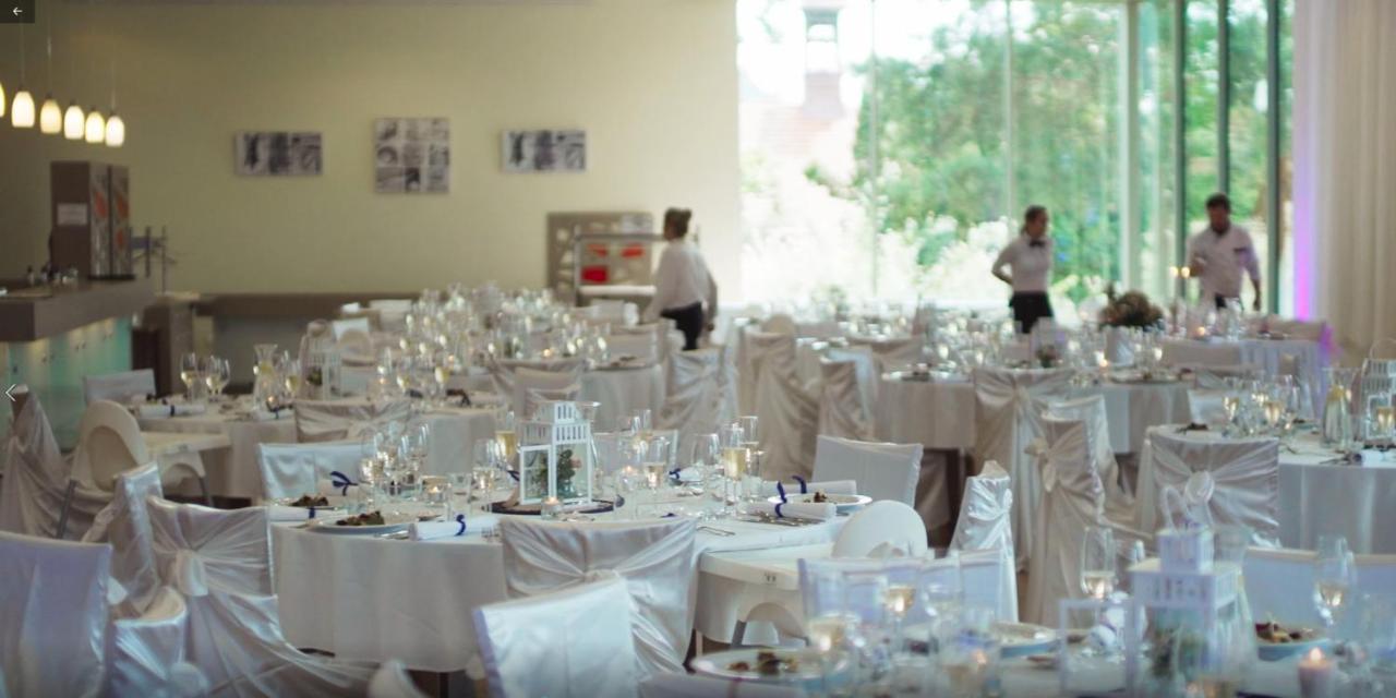 Lh Parkhotel Hluboka Nad Vltavou Congress & Wellness Bagian luar foto